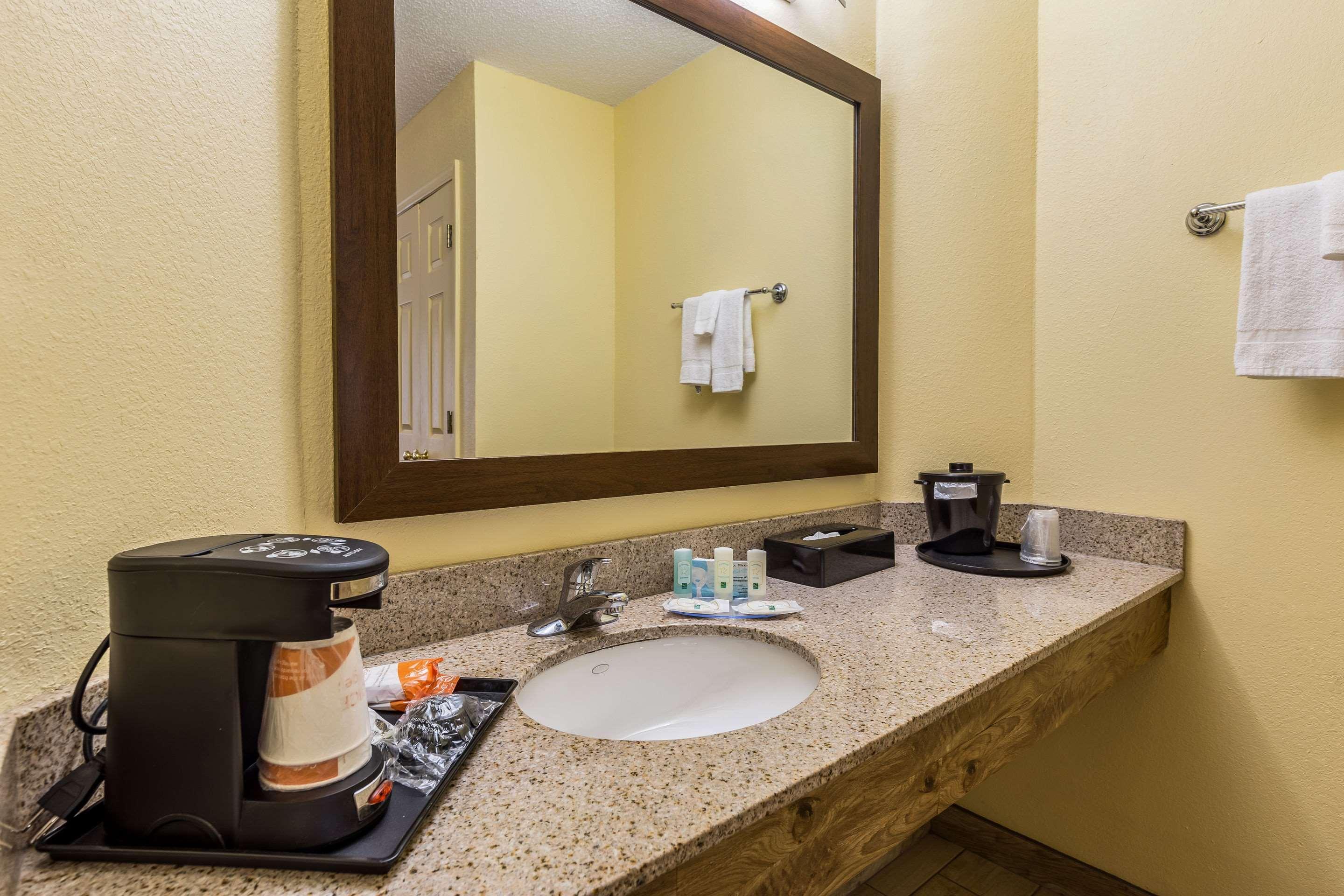 Quality Inn Clemson Near University Anderson Εξωτερικό φωτογραφία